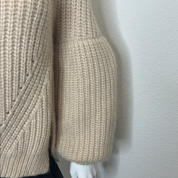 Ulla Johnson Cream Raquel Hand-knit Crewneck Sweater - Picture 9 of 11